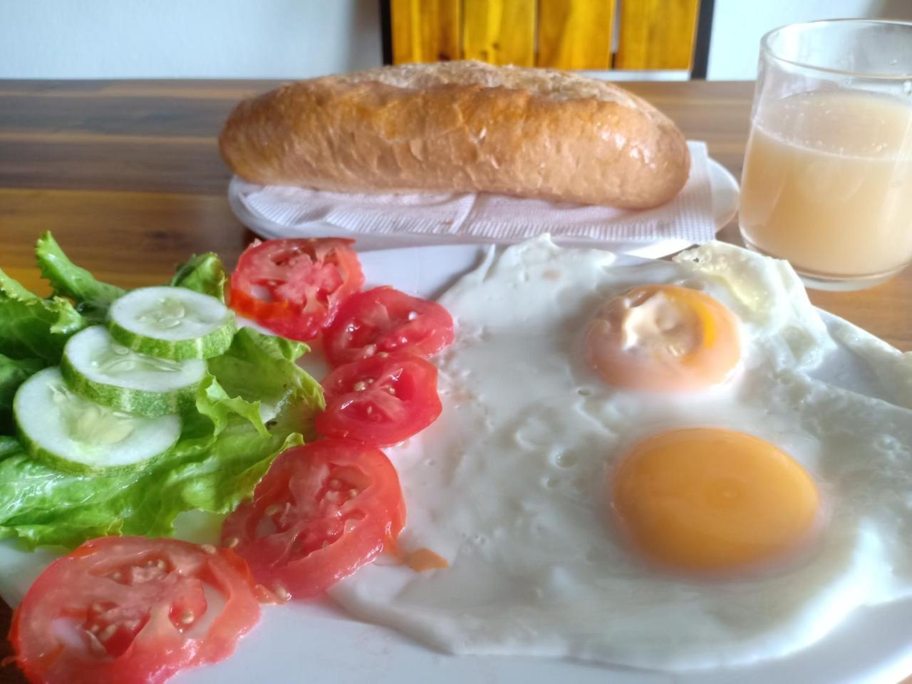 Central Backpackers Hostel 河江 外观 照片