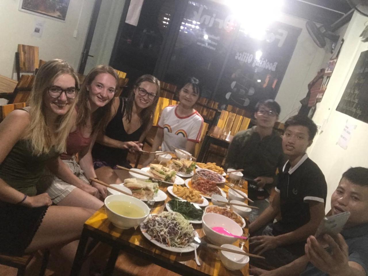 Central Backpackers Hostel 河江 外观 照片