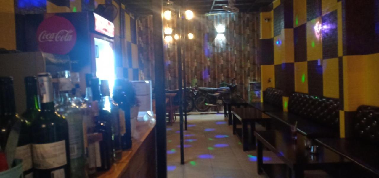 Central Backpackers Hostel 河江 外观 照片