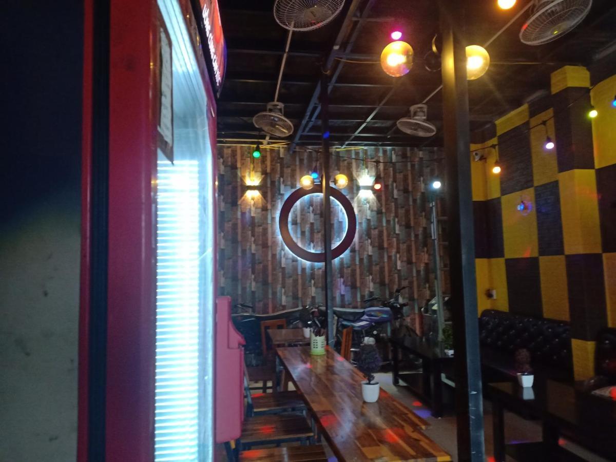 Central Backpackers Hostel 河江 外观 照片