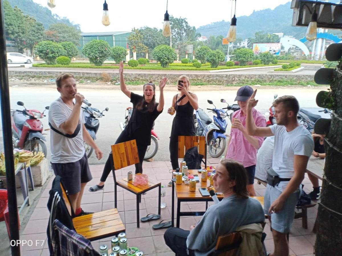 Central Backpackers Hostel 河江 外观 照片